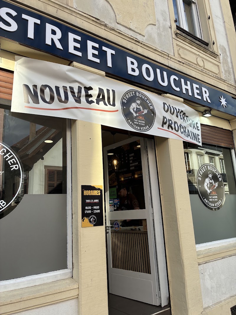 Street Boucher