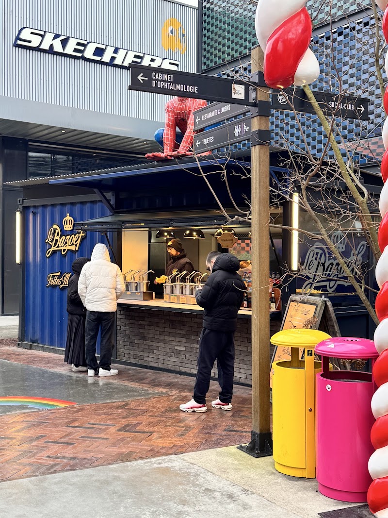 Le Bazoef, Frites Maison