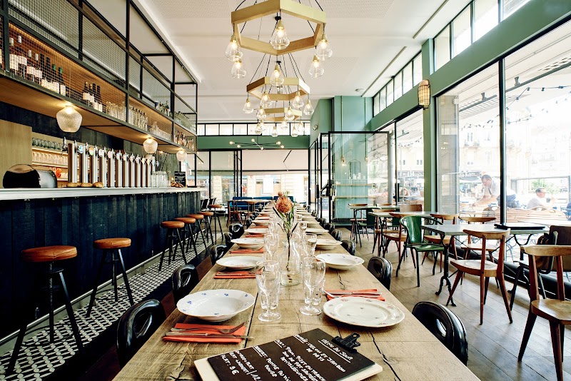 Café Bâle — restaurant Français à Strasbourg