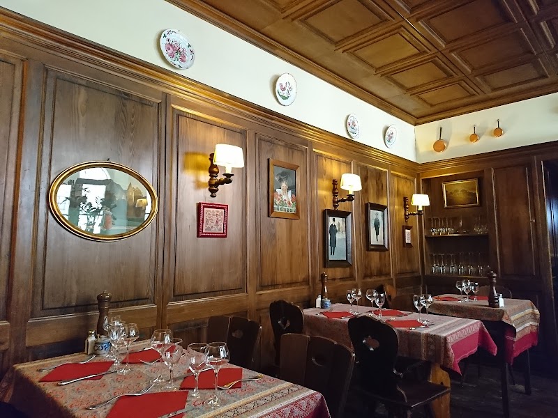 Chez Yvonne