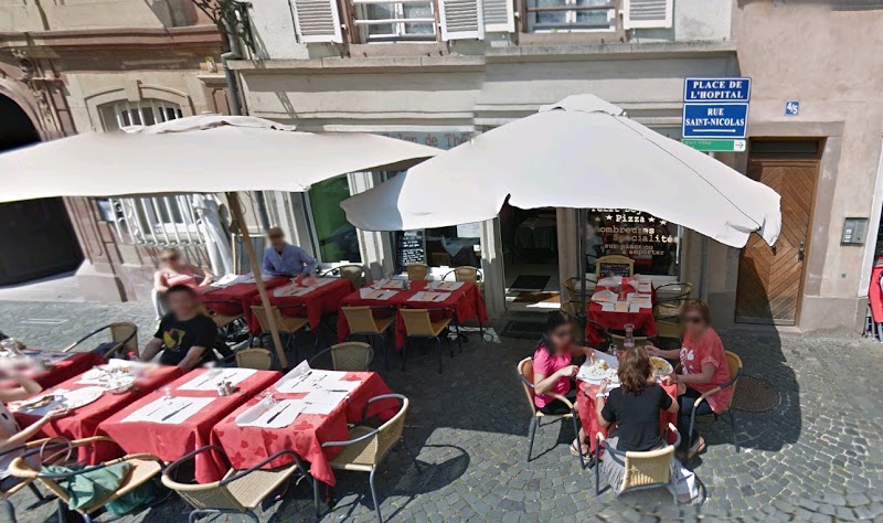 Au Petit Café